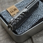 Preview: TITAN - triangle dark wash geschraubt - Brückenschalen - oc - fertigmontiertes Taschenmesser - Titan Grade 5  (Ti 6AI 4V) - 91mm