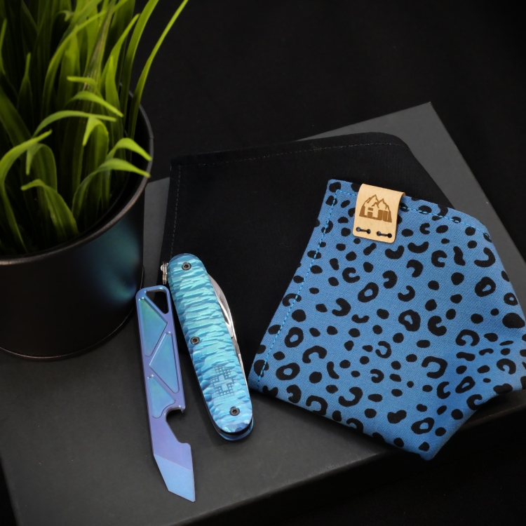 Li.JU Hank, BLUE LEO