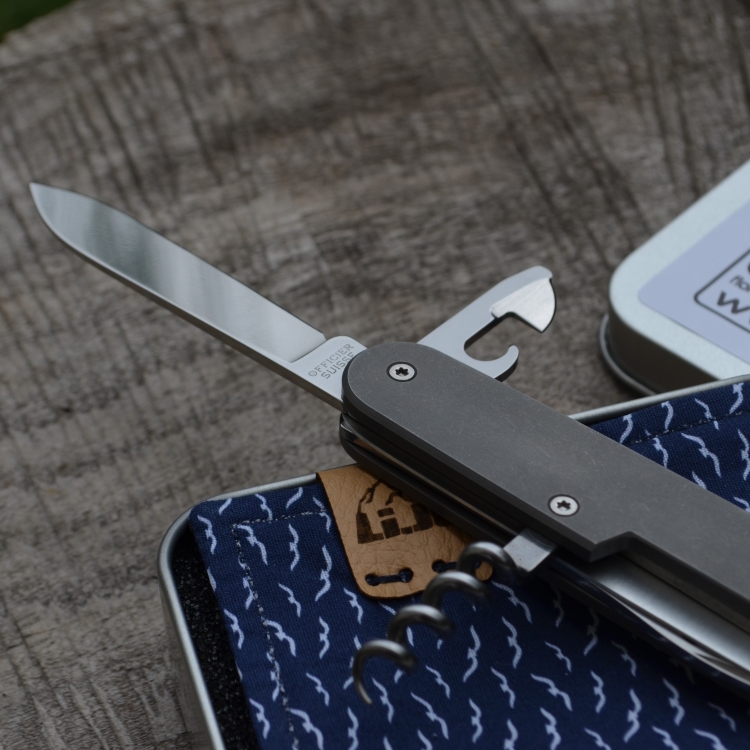 TITAN - oldcross glatt dark wash geschraubt - oc - fertigmontiertes Taschenmesser - Titan Grade 5  (Ti 6AI 4V) - 91mm