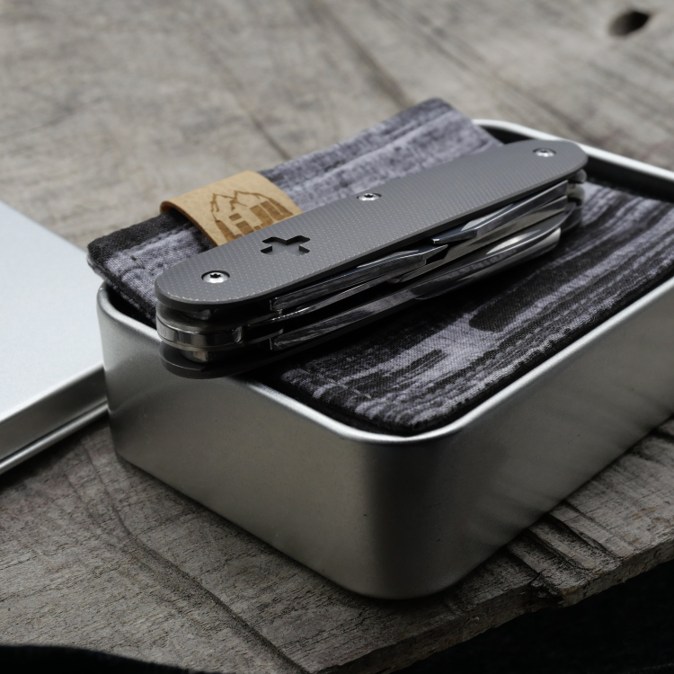 Preview: TITAN - contoured diamond zero-nine - dark wash - fertig montiertes Taschenmesser - Titan Grade 5  (Ti 6AI 4V)  - 93mm