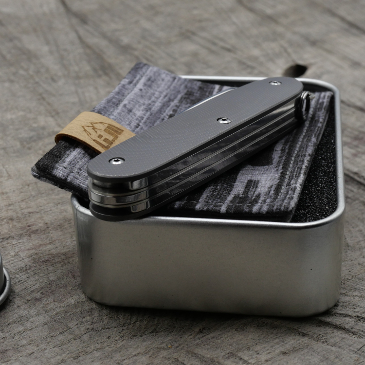 TITAN - contoured diamond zero-nine - dark wash - fertig montiertes Taschenmesser - Titan Grade 5  (Ti 6AI 4V)  - 93mm