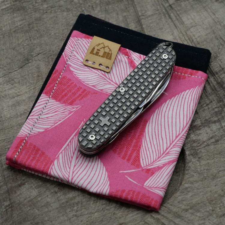 Preview: TITAN - Hardfragged used wash - Griffschalen oder montiertes Taschenmesser - Titan Grade 5  (Ti 6AI 4V)  - 93mm