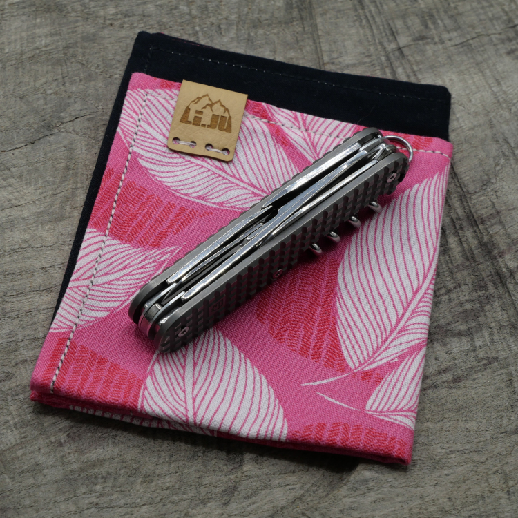 TITAN - HARDFRAGGED - used wash - Griffschalen oder montiertes Taschenmesser - Titan Grade 5  (Ti 6AI 4V)  - 91mm