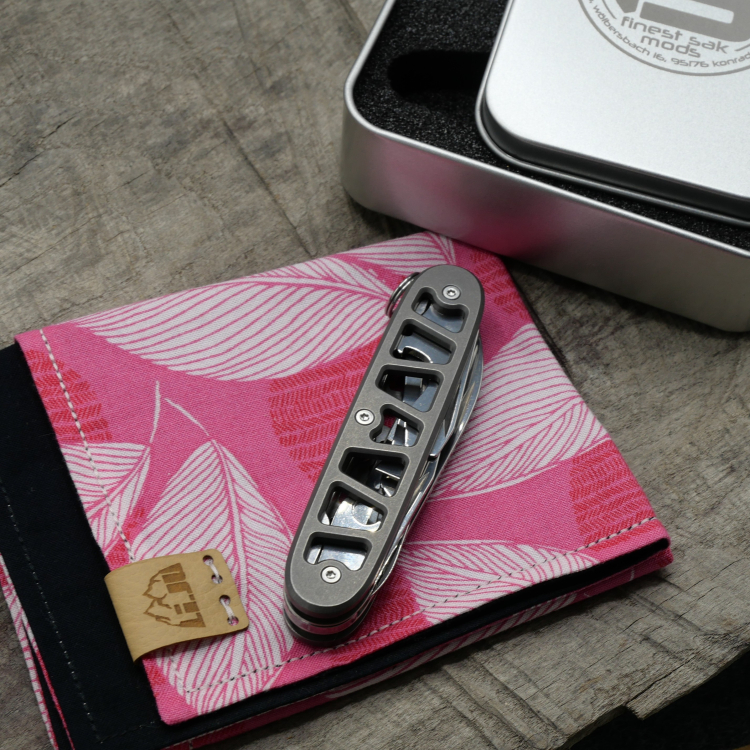 Preview: w3rktrieb, Titangriffschalen Voronoi