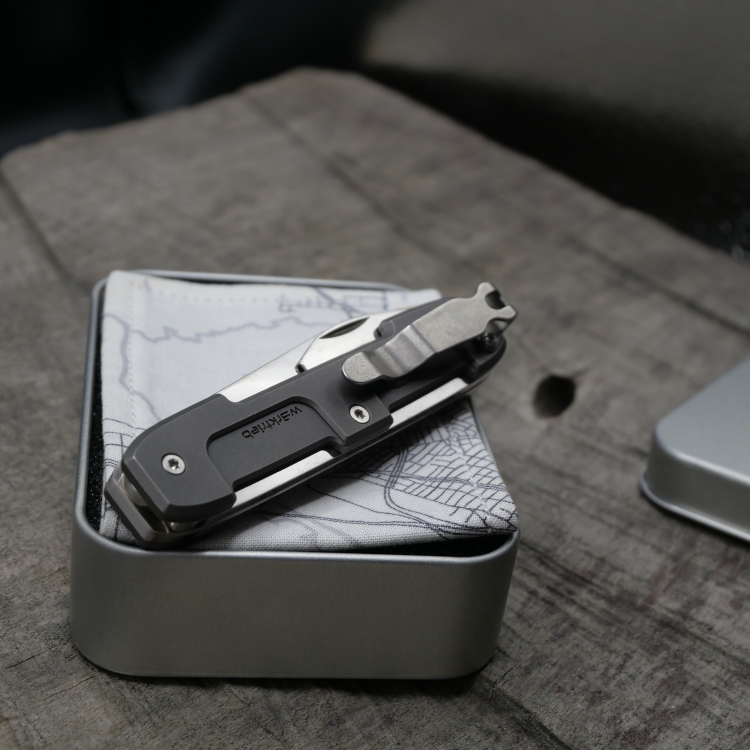 TITAN - asymmetric dark wash  mit Clip - fertig montiertes Taschenmesser - Titan Grade 5  (Ti 6AI 4V)  - 93mm