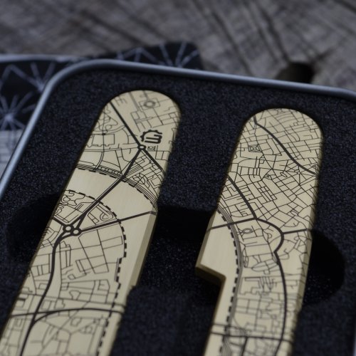 MESSING - MAYBE LONDON - Stadtplan - Griffschalen oder montiertes Taschenmesser - 91mm