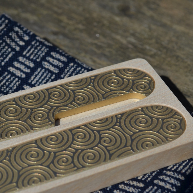MESSING - japanese circle - Kreise - Griffschalen oder montiertes Taschenmesser