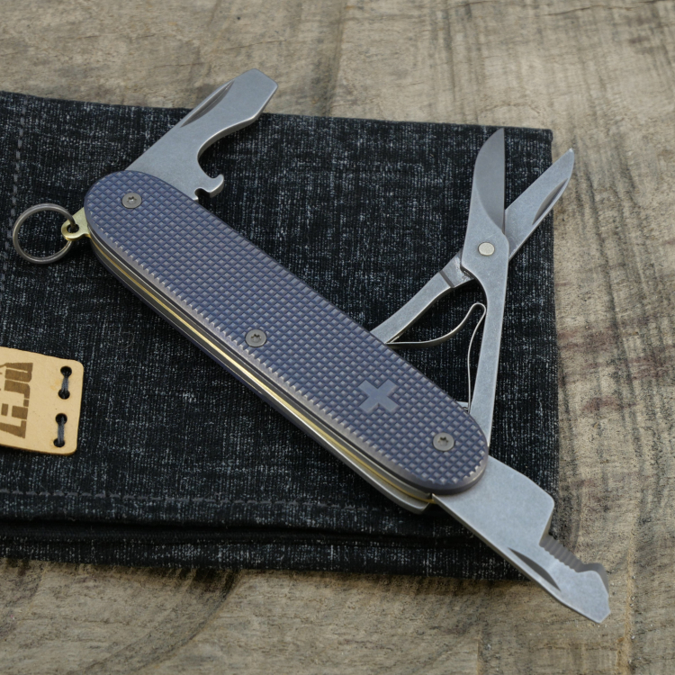 Li.JU MOD - TITAN - OLDCROSS - anodisiert stonewashed - COMPANION SLIM - Titan Grade 5  (Ti 6AI 4V)  - 93mm