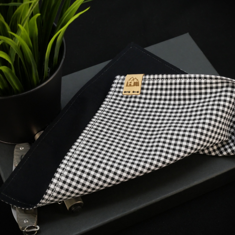 Li.JU Hank, LITTLE GINGHAM