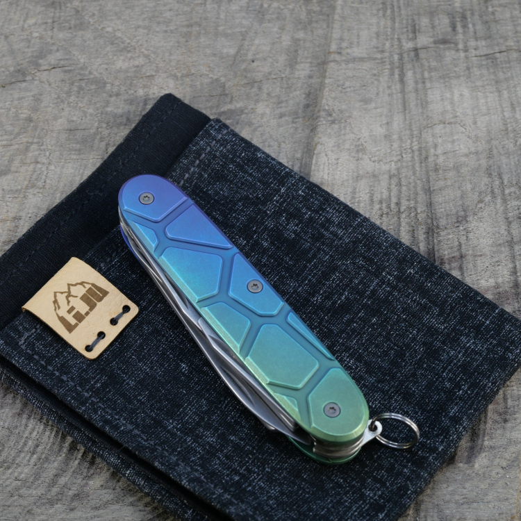 Preview: Li.JU MOD - TITAN - VORONOI - anodisiert, stonewashed - PIONEER X - Titan Grade 5  (Ti 6AI 4V)  - 93mm