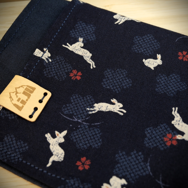 Li.JU Hank, RABBITS