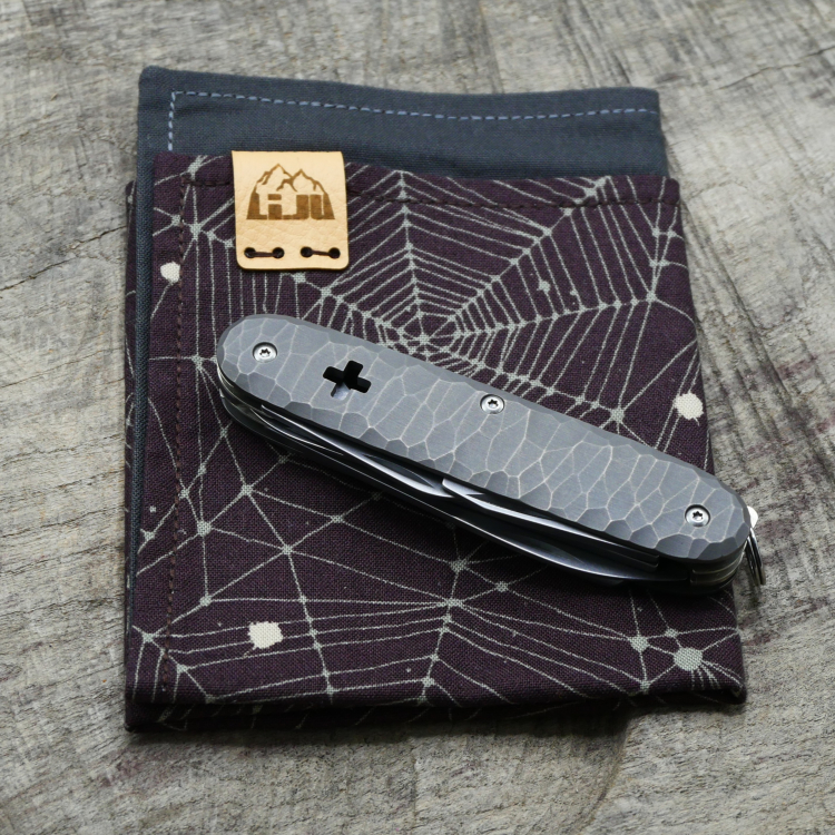 Preview: TITAN - rockfinish handmade dark wash - Taschenmesser - Titan Grade 5  (Ti 6AI 4V)  - 93mm