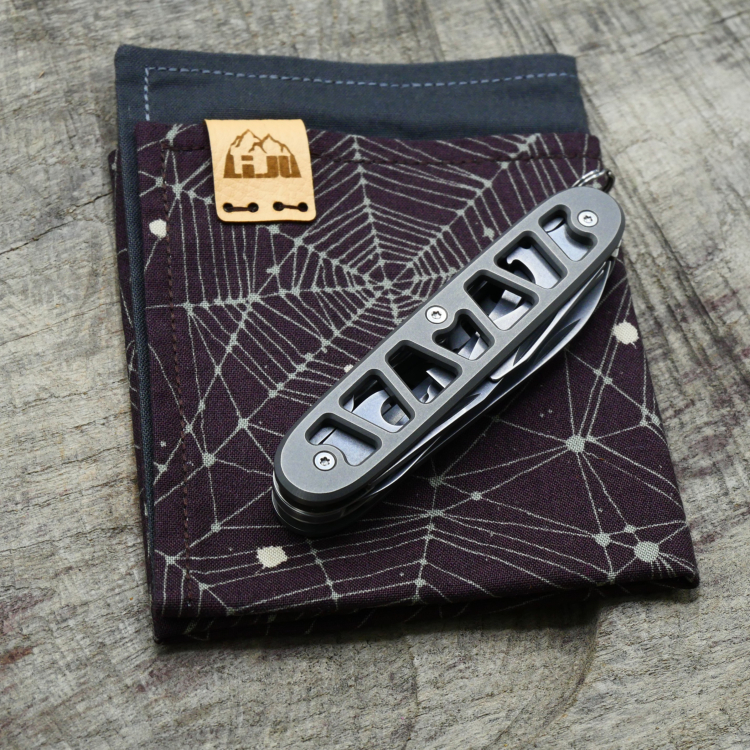 Preview: TITAN - SKELETON - montiertes Taschenmesser - Titan Grade 5  (Ti 6AI 4V)  - 93mm - Kopie