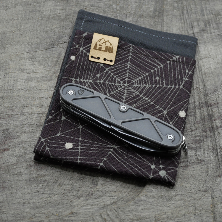 Preview: TITAN - TRIANGLE - dark wash - montiertes Taschenmesser - Titan Grade 5  (Ti 6AI 4V)  - 93mm