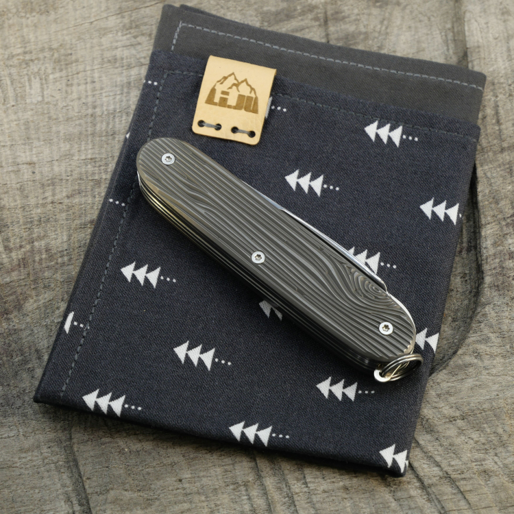 Preview: WOOD - SWISS ARMY 7, fertig montiertes Taschenmesser - Titan Grade 5  (Ti 6AI 4V)  - 93mm