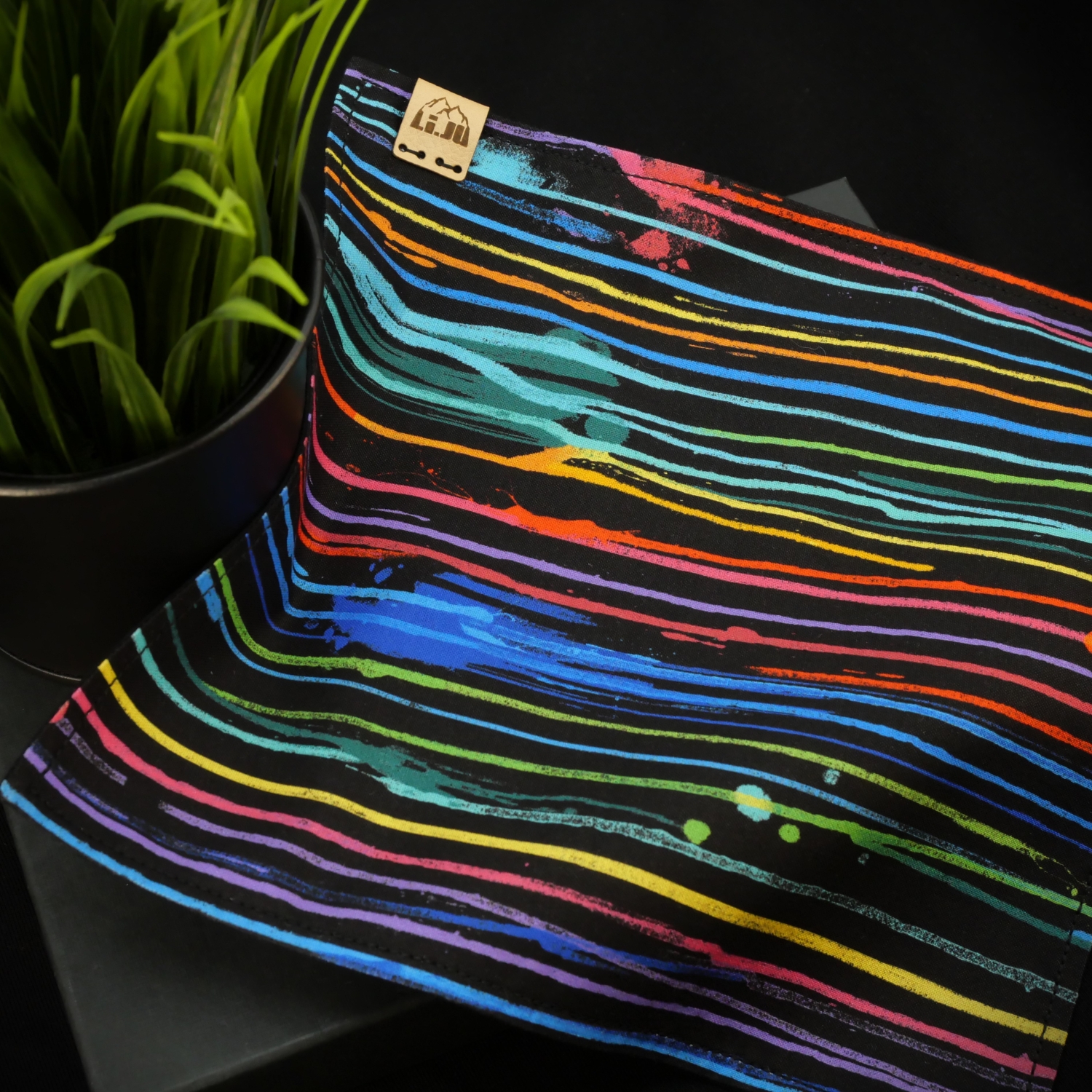 Li.JU Hank, COLORFUL STRIPES