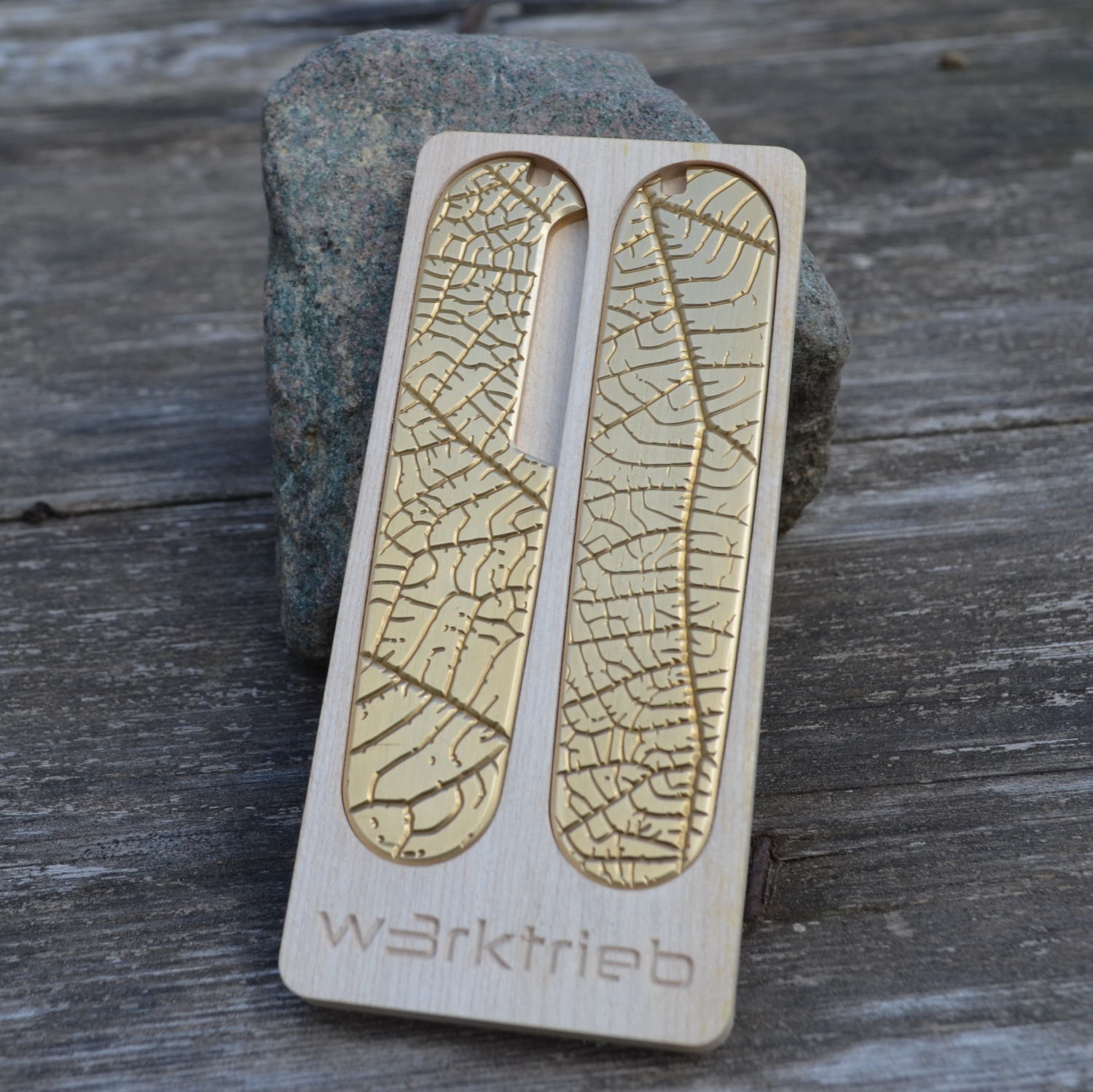 BRASS - leaf - scales or mounted pocket knife - 91mm