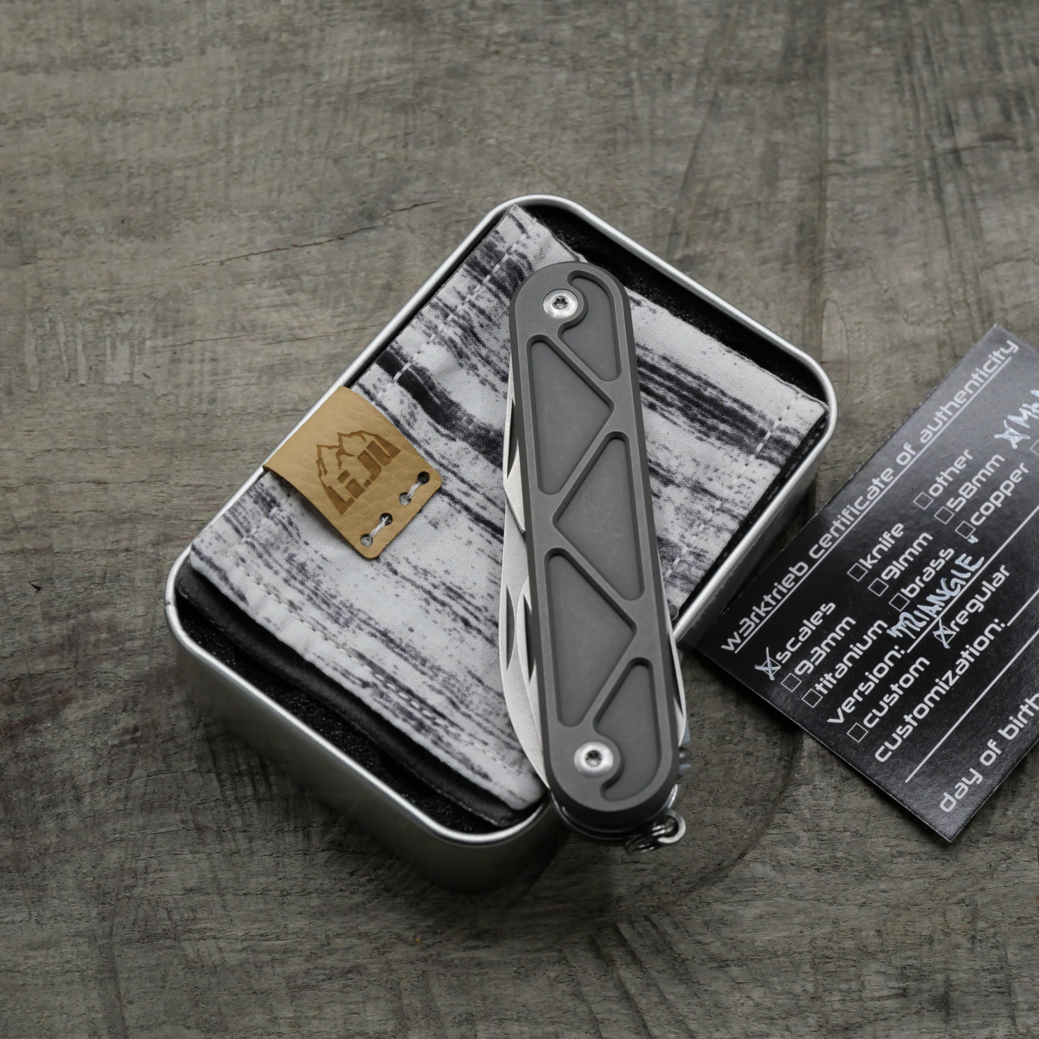 TITAN - triangle dark wash - Griffschalen für MKM Malga - Titan Grade 5 (Ti 6AI 4V)