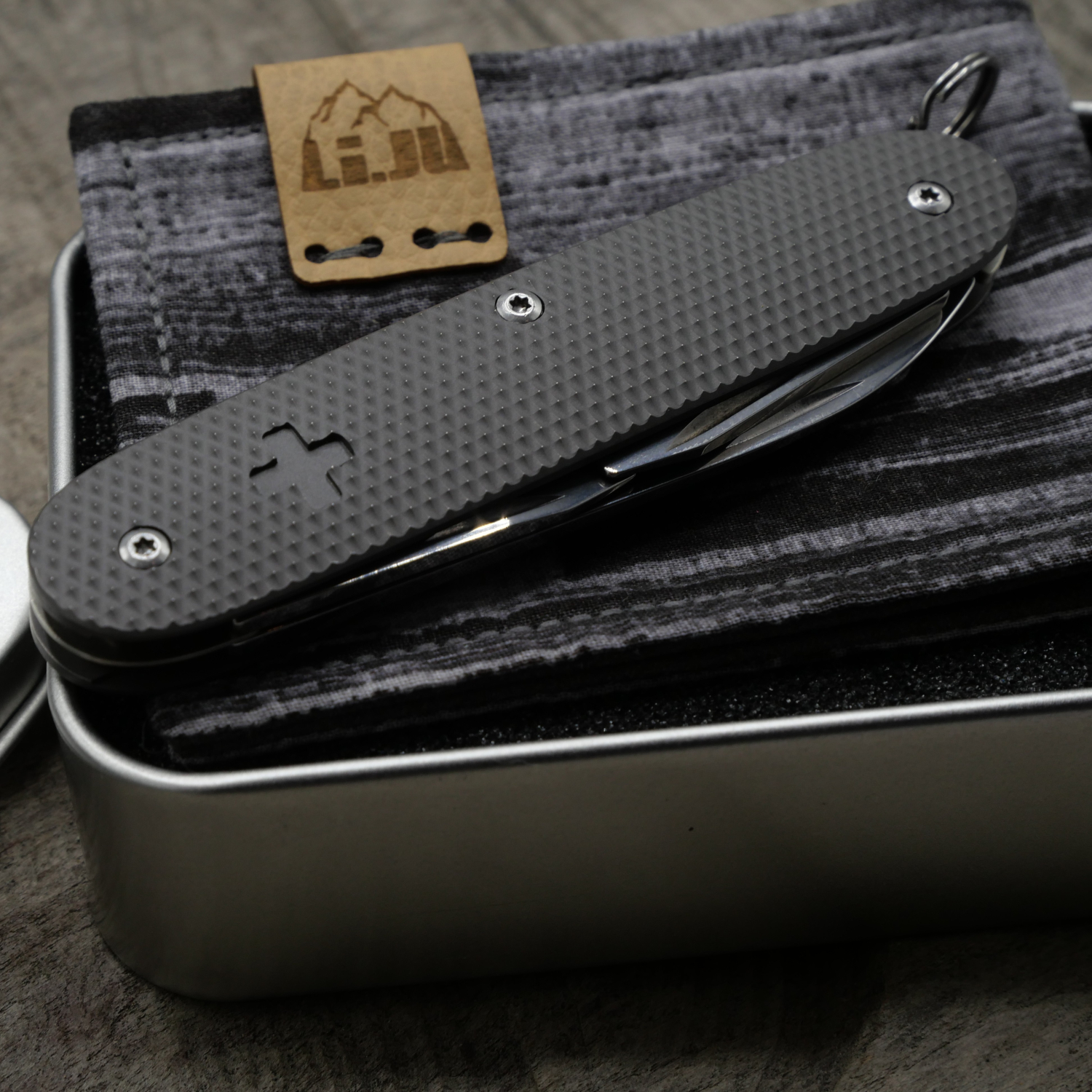 TITAN - contoured diamond one-five - dark wash - fertig montiertes Taschenmesser - Titan Grade 5  (Ti 6AI 4V)  - 93mm