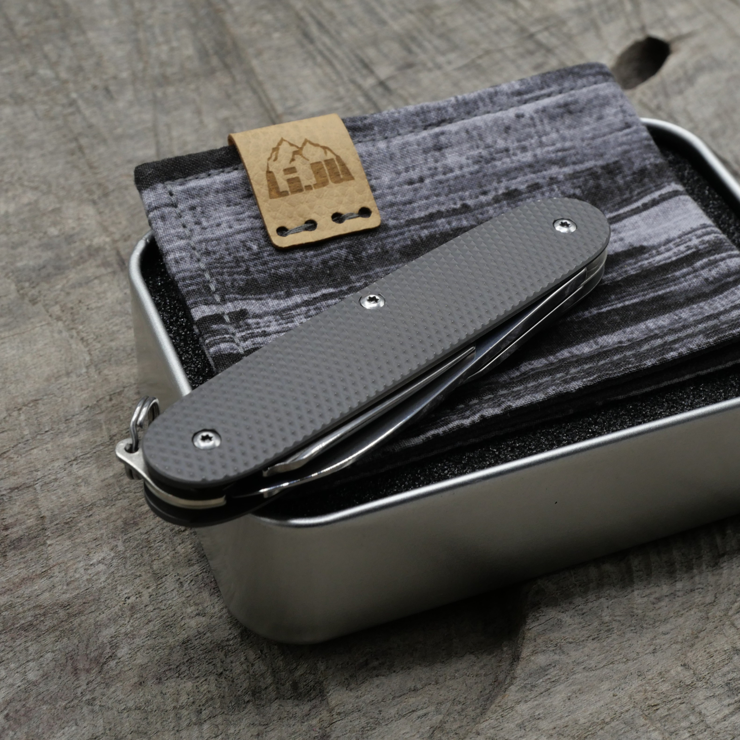 TITAN - contoured diamond one-five - dark wash - fertig montiertes Taschenmesser - Titan Grade 5  (Ti 6AI 4V)  - 93mm