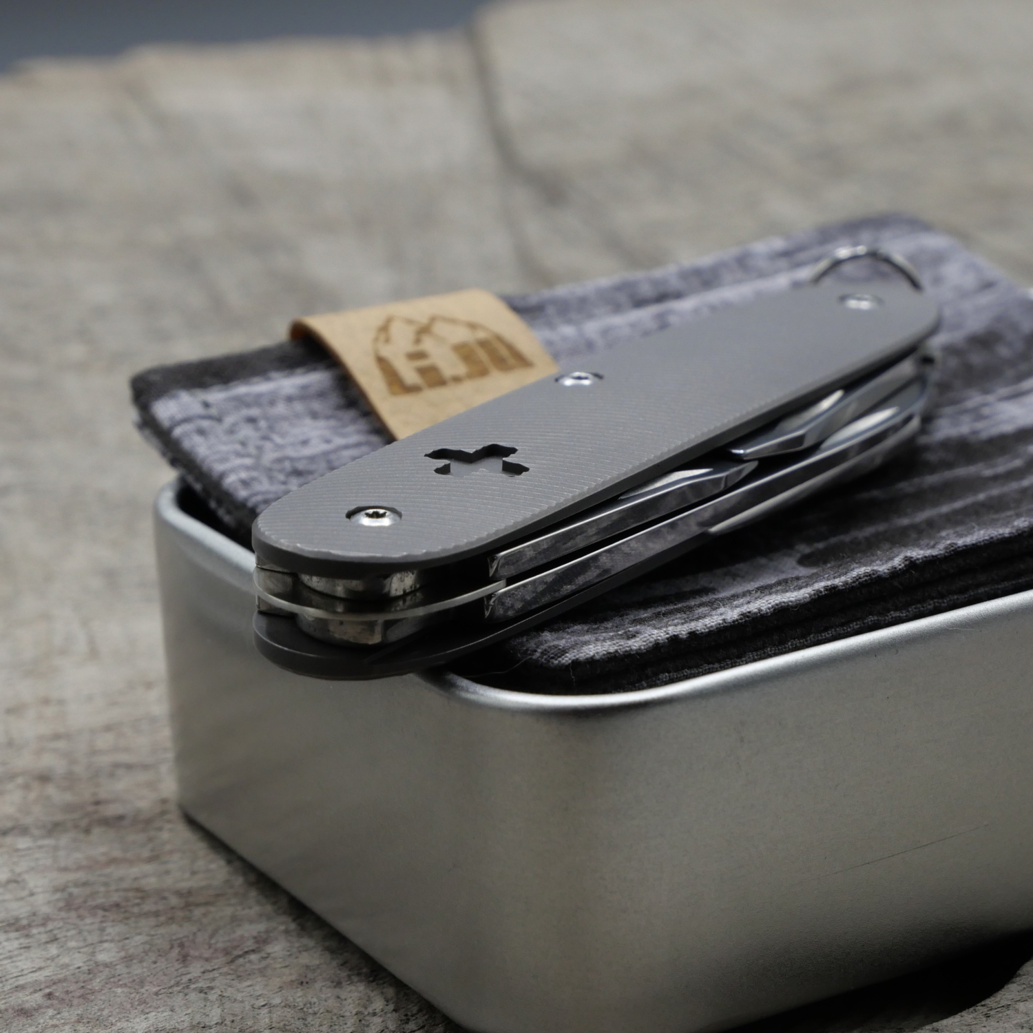 TITAN - contoured lines zero-nine - dark wash - fertig montiertes Taschenmesser - Titan Grade 5  (Ti 6AI 4V)  - 93mm