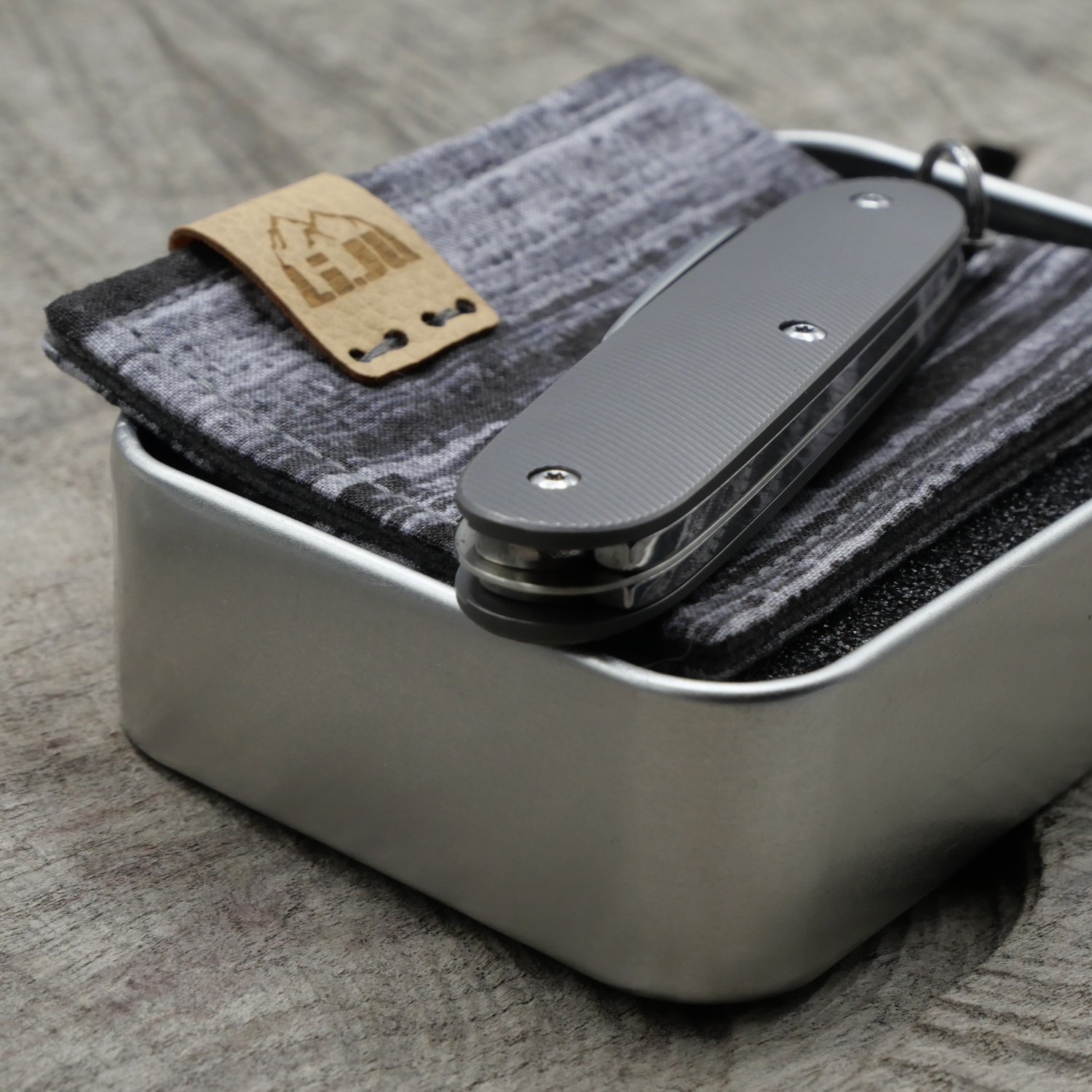 TITAN - contoured lines zero-nine - dark wash - fertig montiertes Taschenmesser - Titan Grade 5  (Ti 6AI 4V)  - 93mm