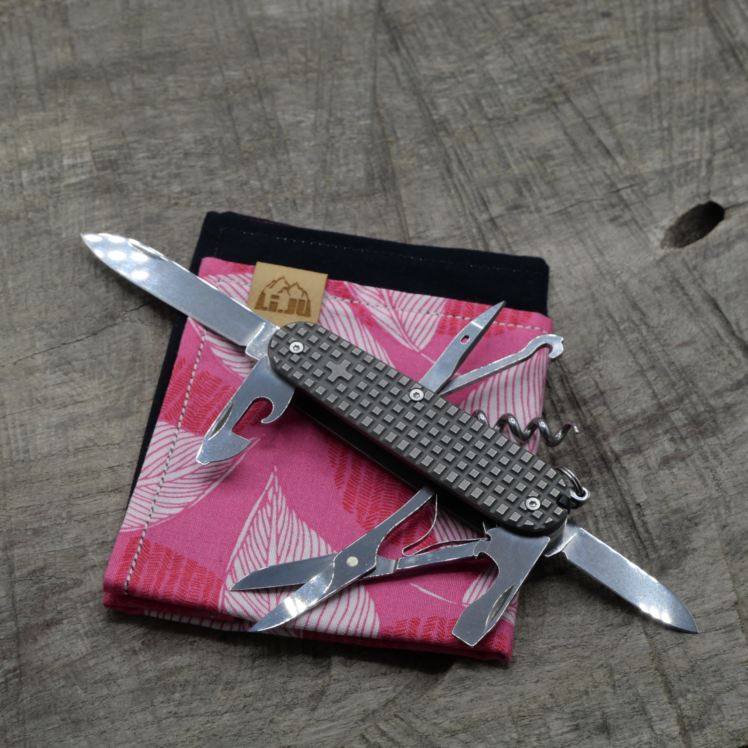 TITAN - HARDFRAGGED - used wash - Griffschalen oder montiertes Taschenmesser - Titan Grade 5  (Ti 6AI 4V)  - 91mm