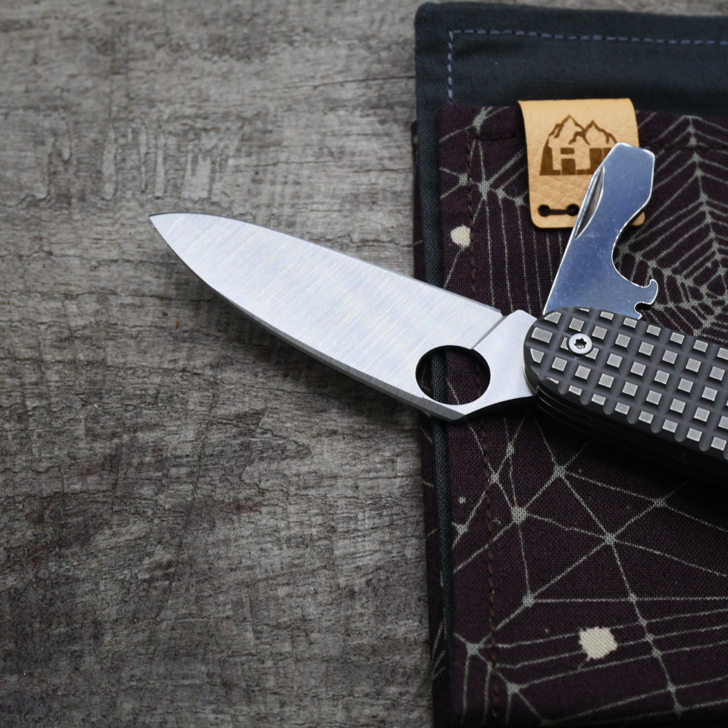 ONE HAND PROTOTYPE - HARDFRAGGED - dark wash - fertig montiertes Taschenmesser - Titan Grade 5  (Ti 6AI 4V)  - 93mm