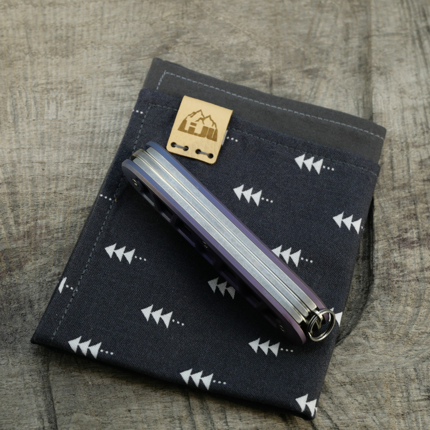 Li.JU MOD - SKELETON - PIONEER-X - anodisiert, stonewashed - Titan Grade 5 (Ti 6AI 4V) - 93mm