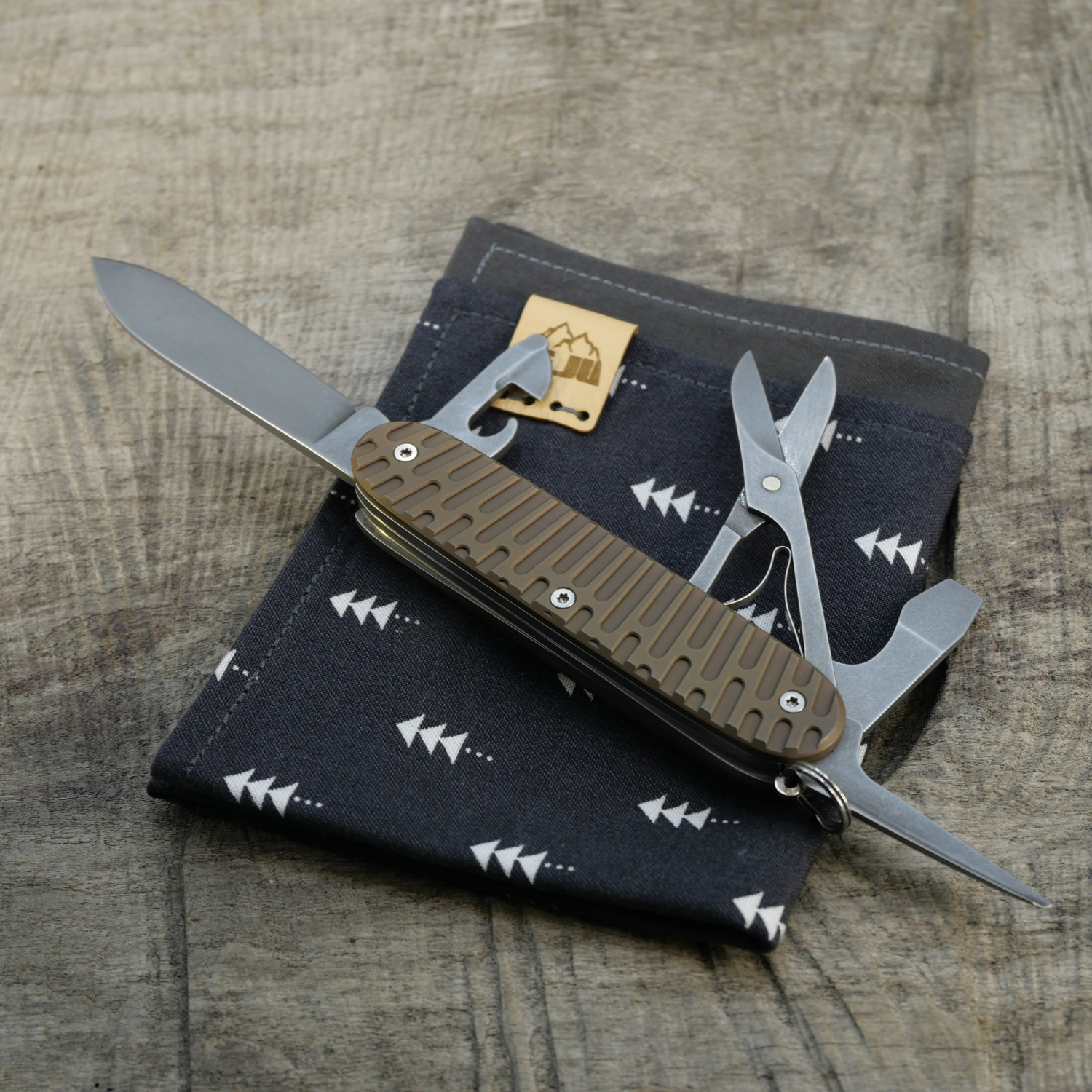 Li.JU MOD - ALIEN - PIONEER-X - anodisiert, stonewashed - Titan Grade 5 (Ti 6AI 4V) - 93mm