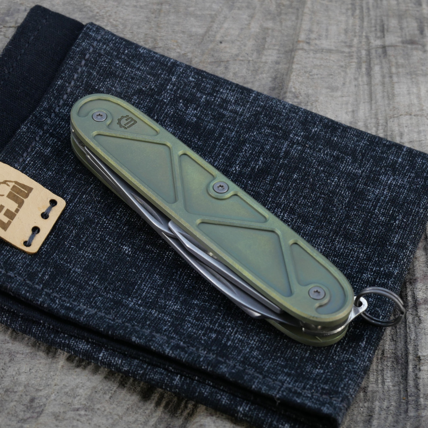 Li.JU MOD - TITAN - VORONOI - anodisiert, stonewashed - PIONEER X - Titan Grade 5  (Ti 6AI 4V)  - 93mm