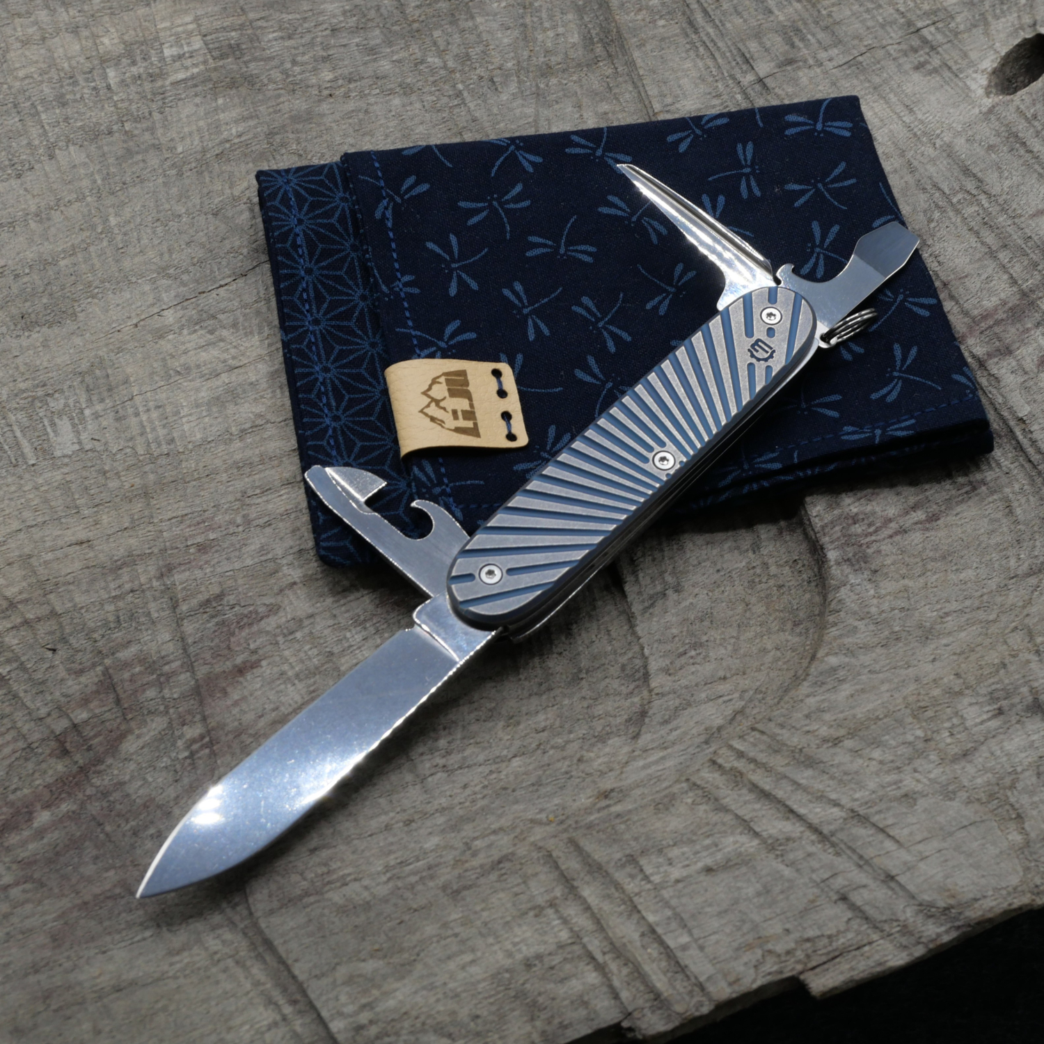 Li.JU MOD - TITAN - RISING - anodisiert, stonewashed - PIONEER - Titan Grade 5  (Ti 6AI 4V)  - 93mm