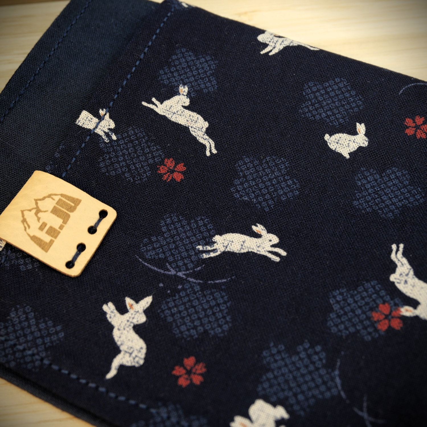Li.JU Hank, RABBITS