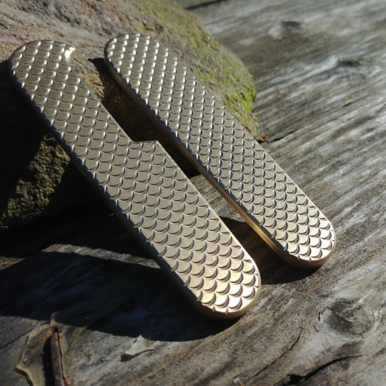 BRASS - scaled - fish, dragon - handle scales or mounted pocket knife