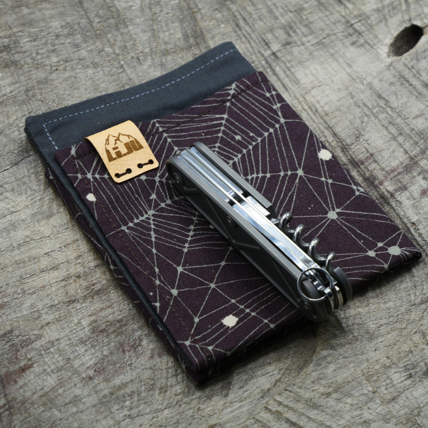 TITAN - TRIANGLE - dark wash - Griffschalen oder montiertes Taschenmesser - Titan Grade 5  (Ti 6AI 4V)  - 91mm